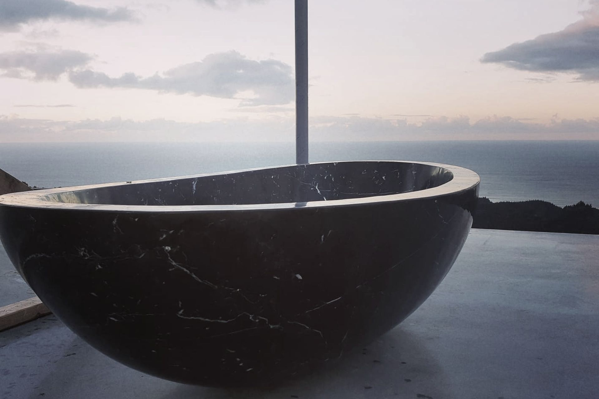 Hero Banner for Lee Custom Construction