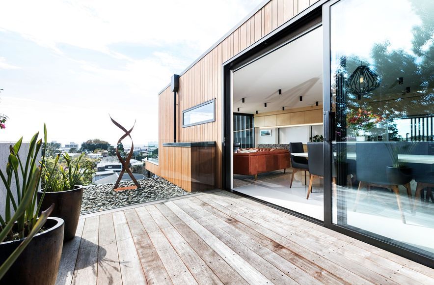 Leuthart House