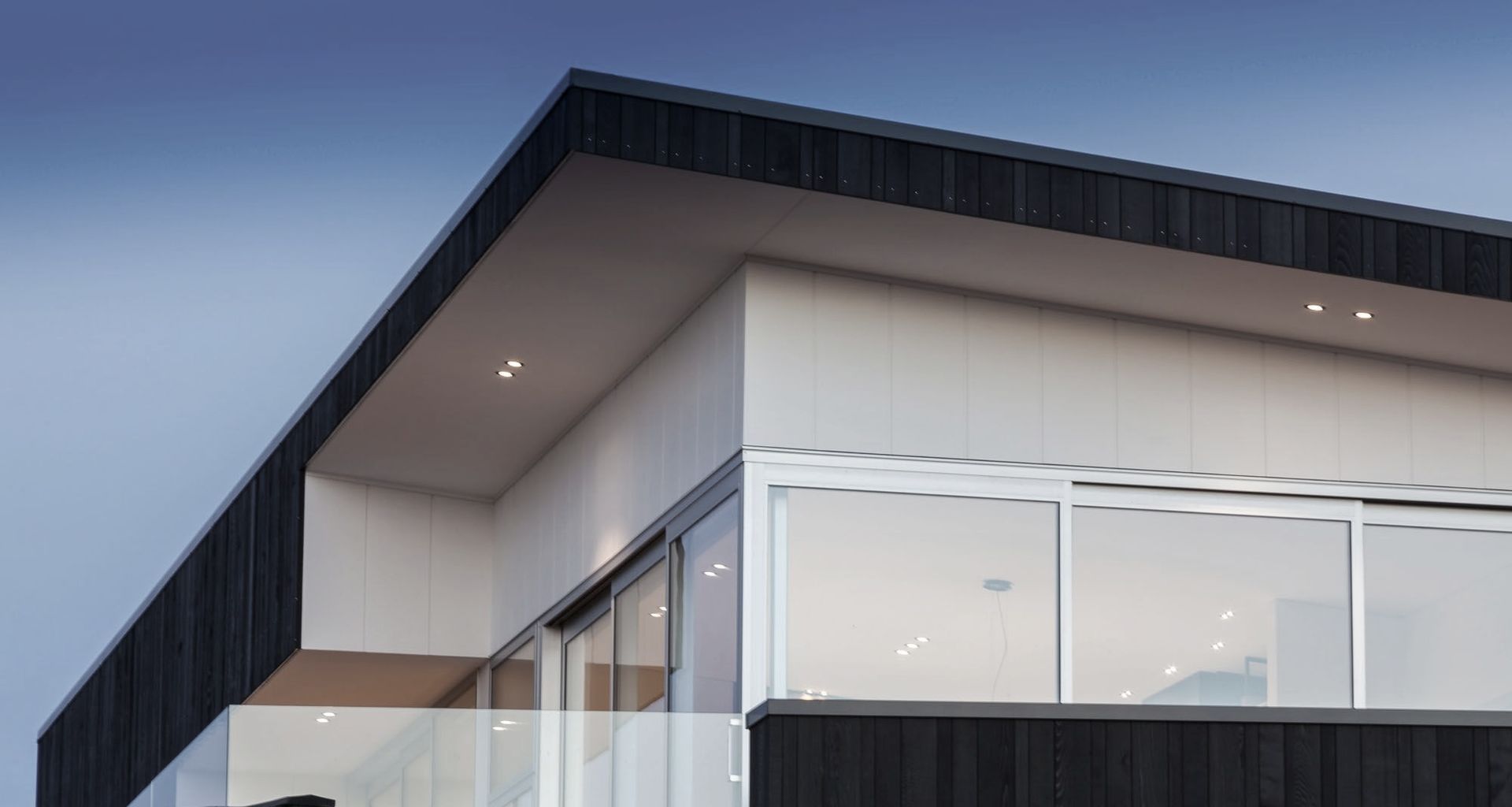 Light Luxury banner