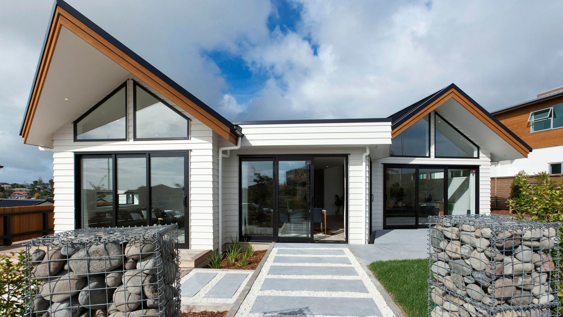 Long Bay House banner