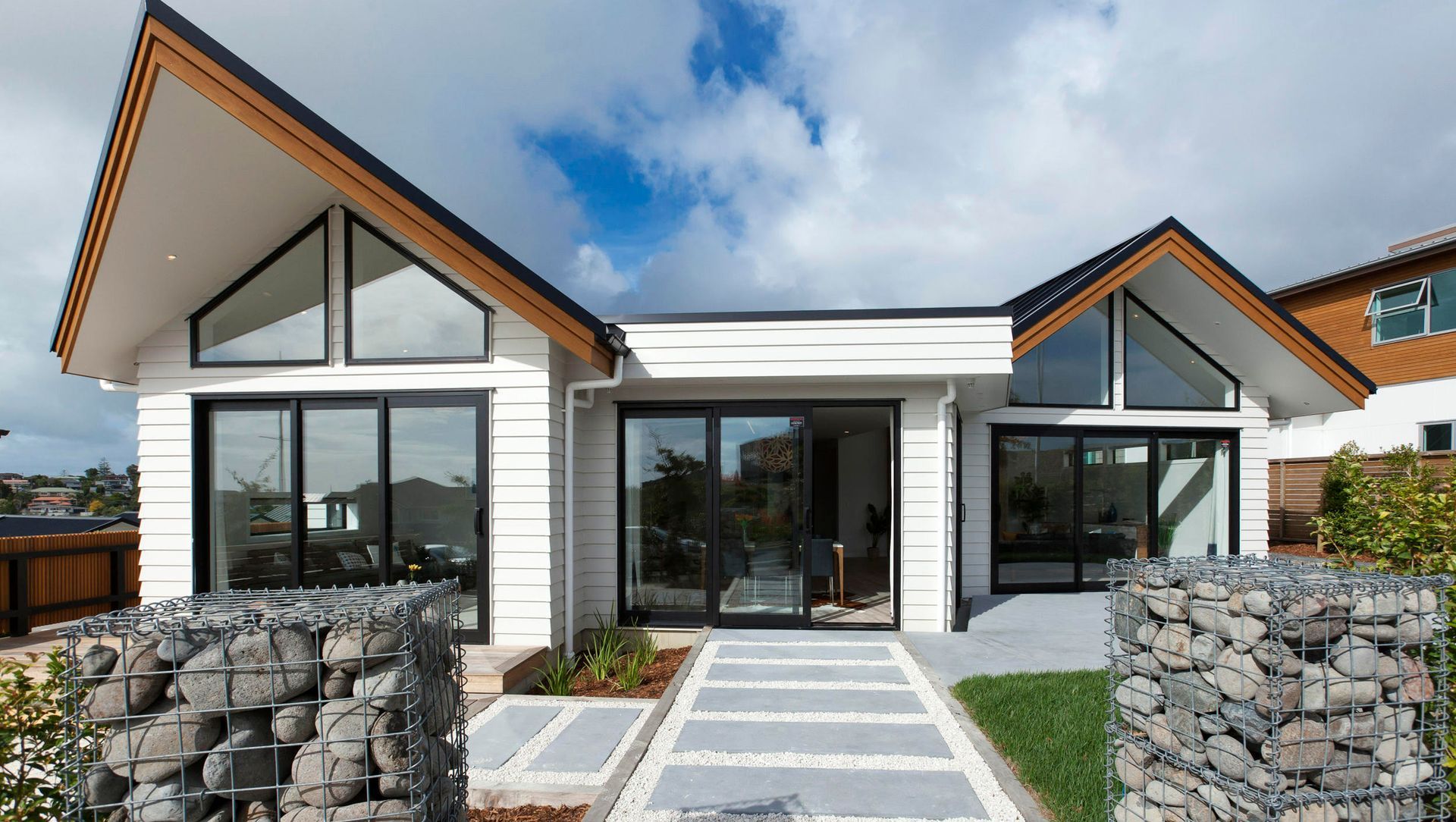 Long Bay House banner