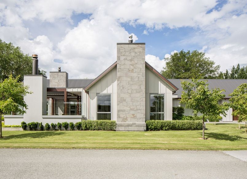 Longbeach House