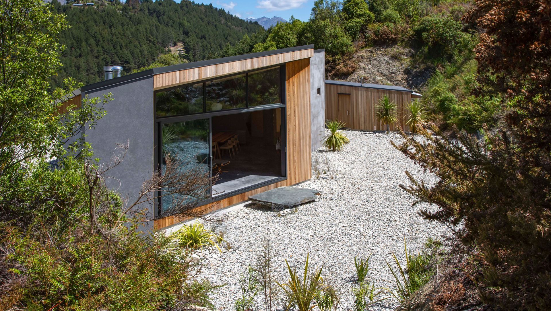 Bivvy House | Vaughn McQuarrie Architect banner