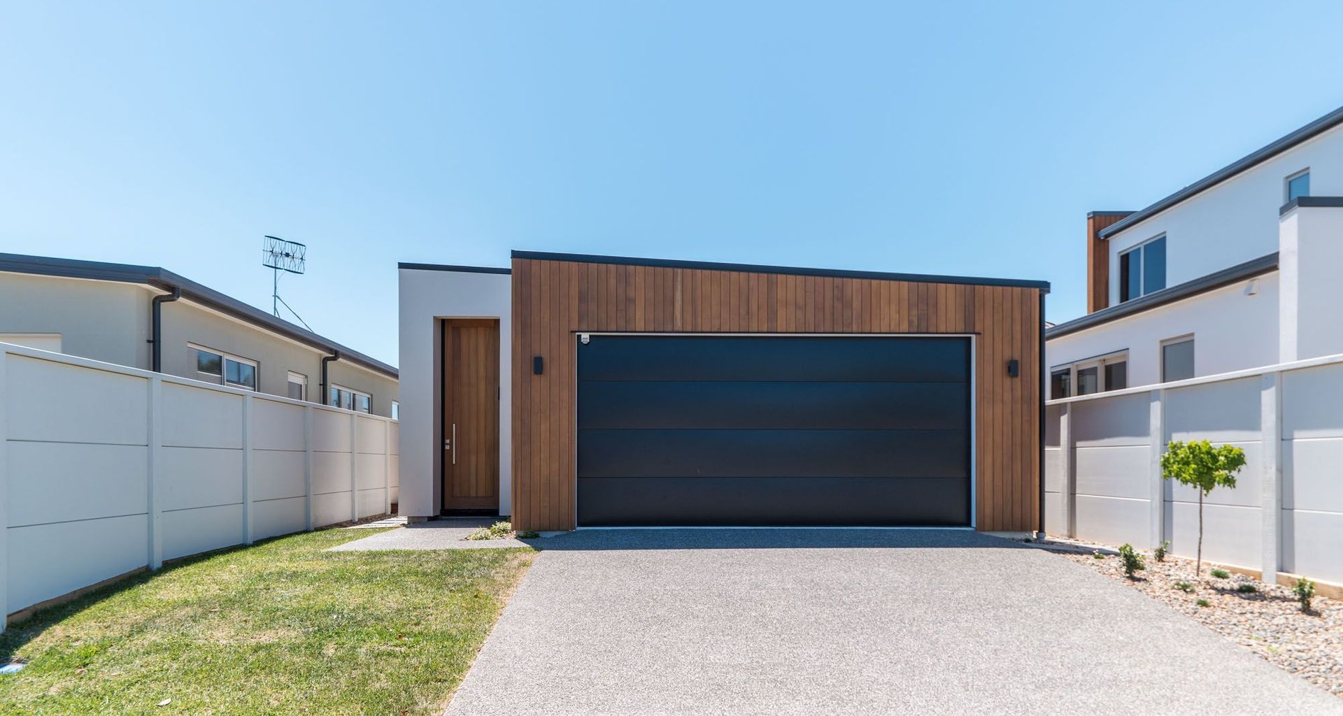 Lot 77 (Coast Homes) banner