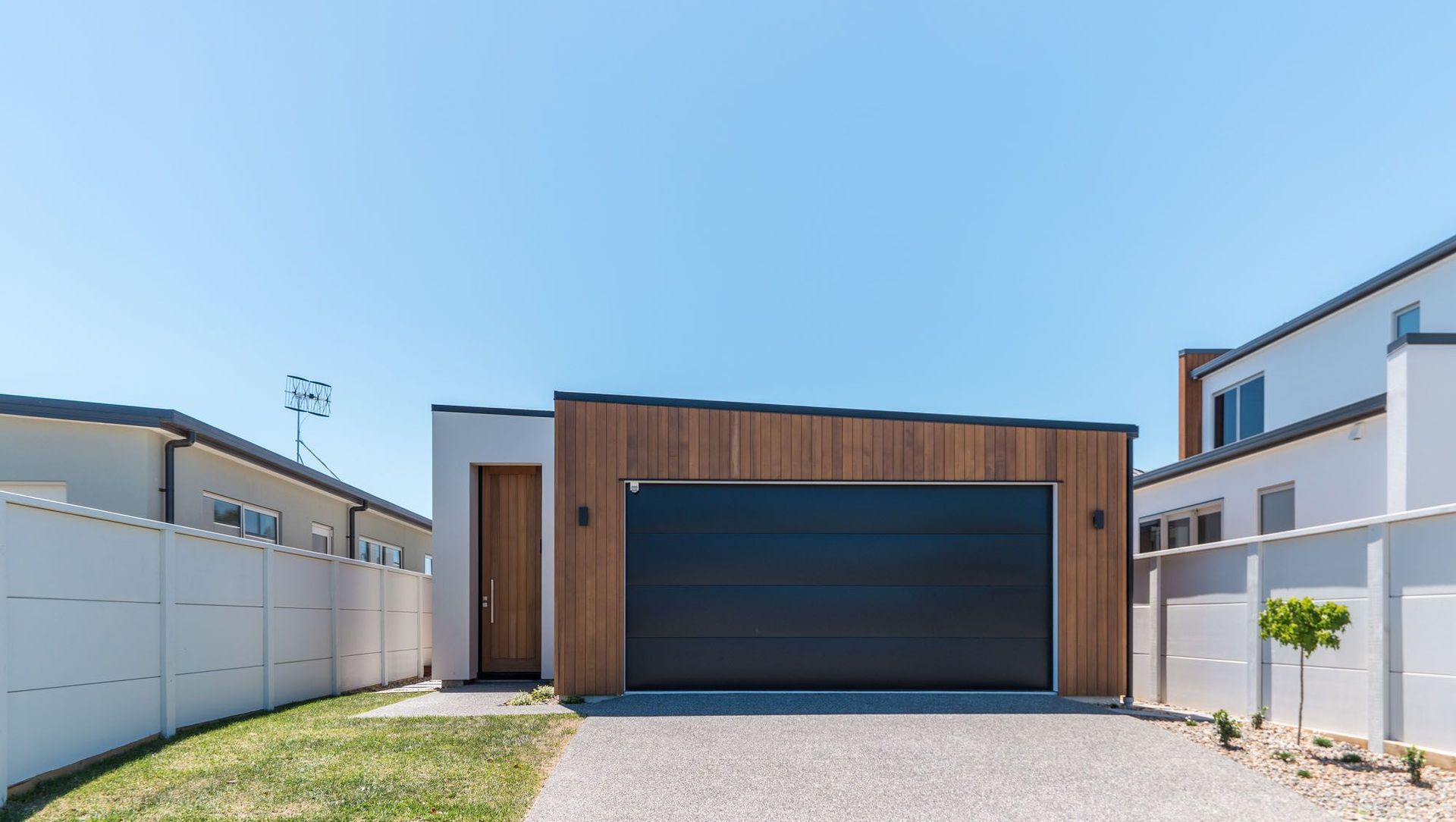 Lot 77 (Coast Homes) banner