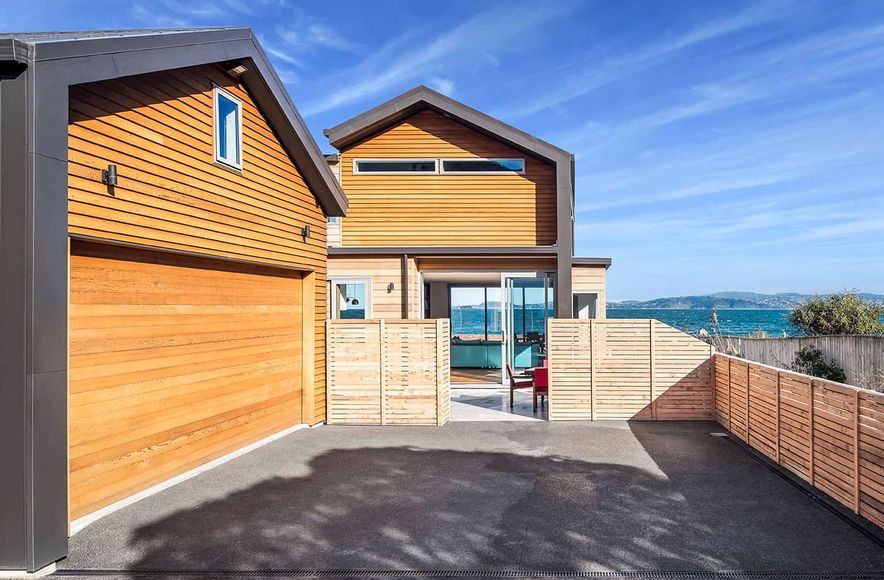 Lowry Bay House