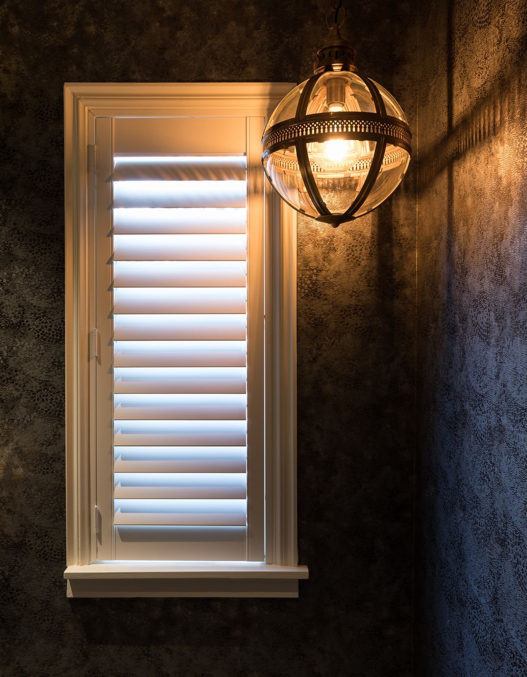 Combined Laundry and Powder Room - feature pendant light