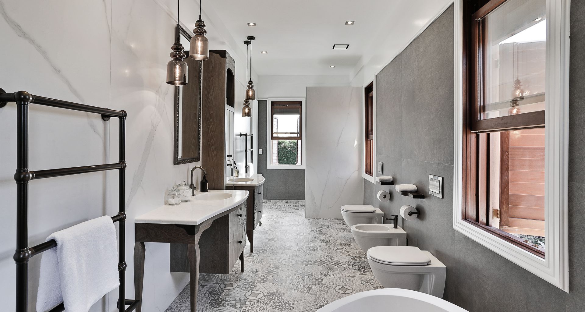Luxurious Bathroom banner