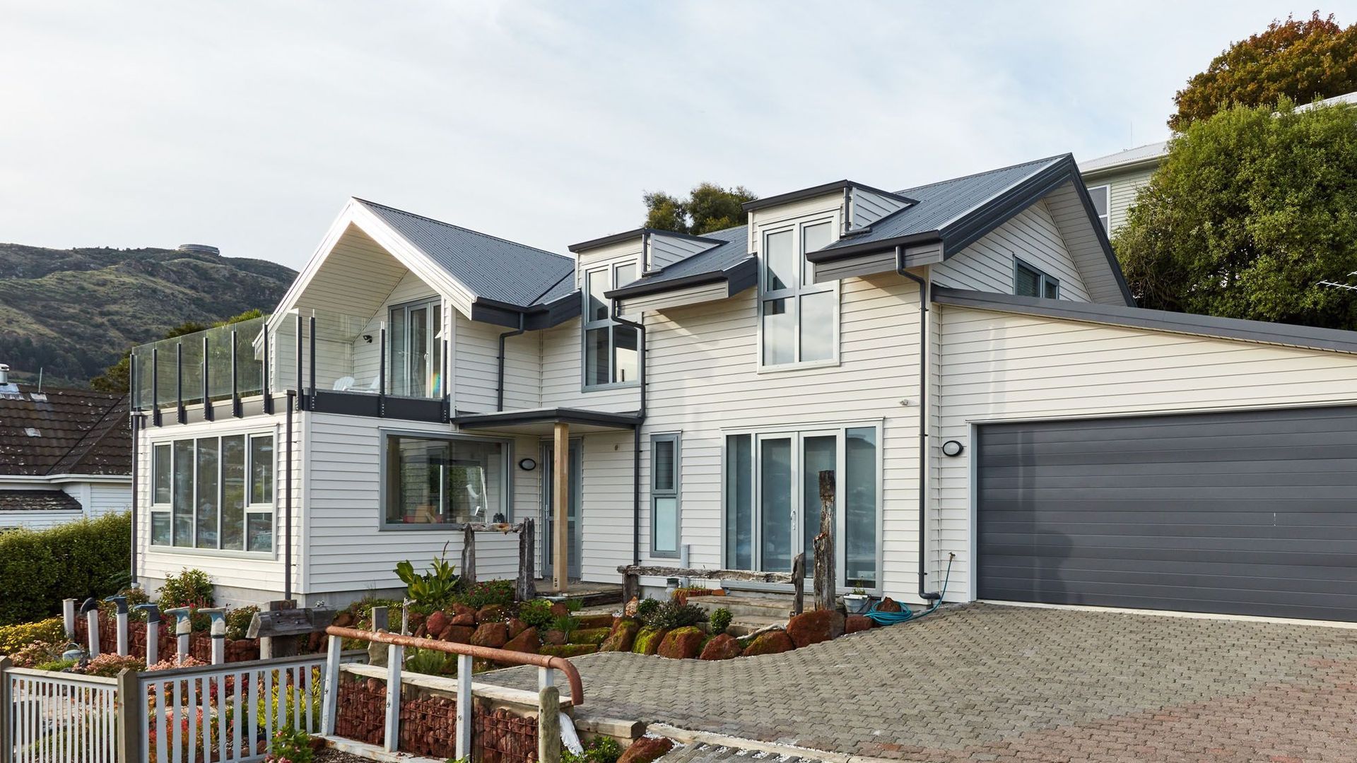 Lyttleton - SIPs Energy Efficient Home banner