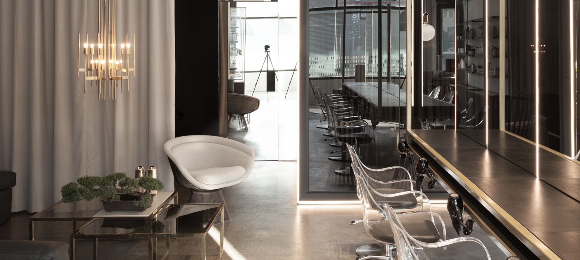M11 Newmarket Salon banner