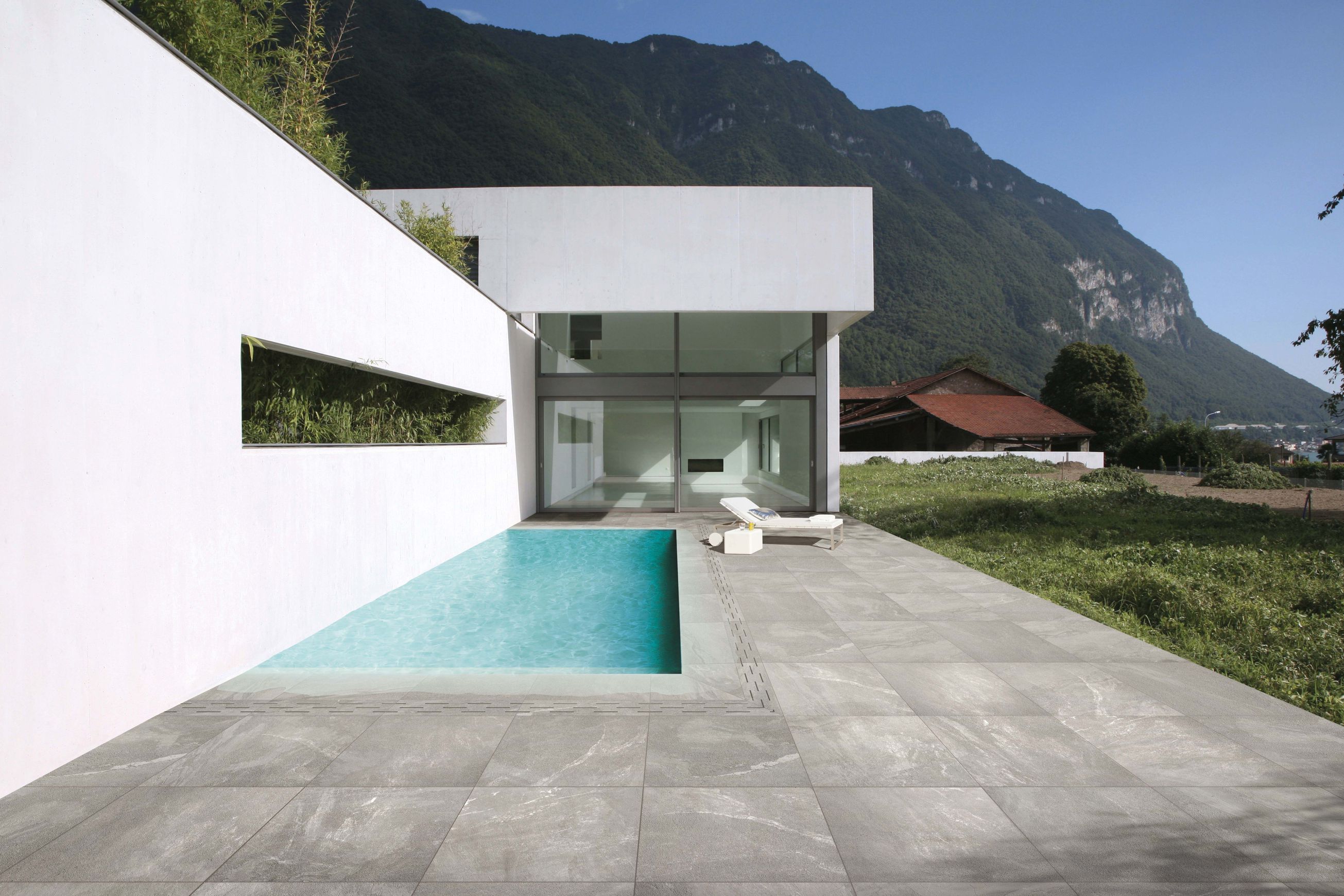 MB3 Wall & Floor Tiles