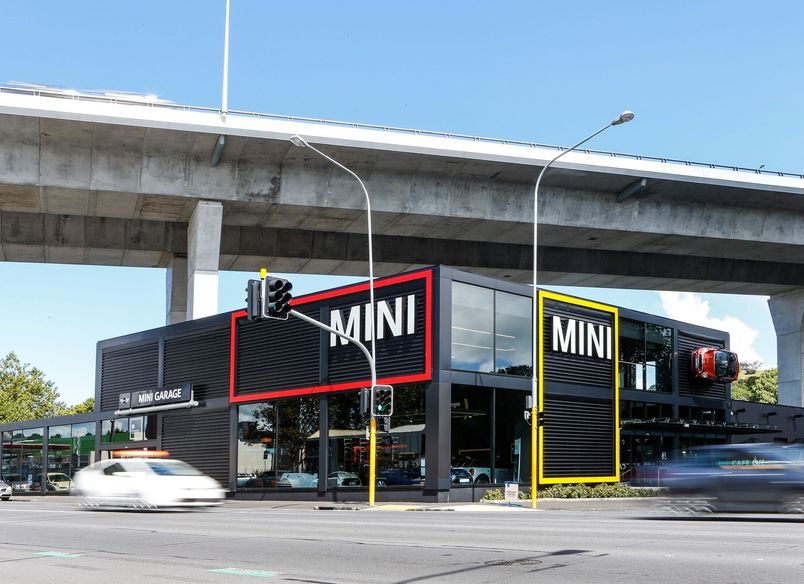 MINI Garage