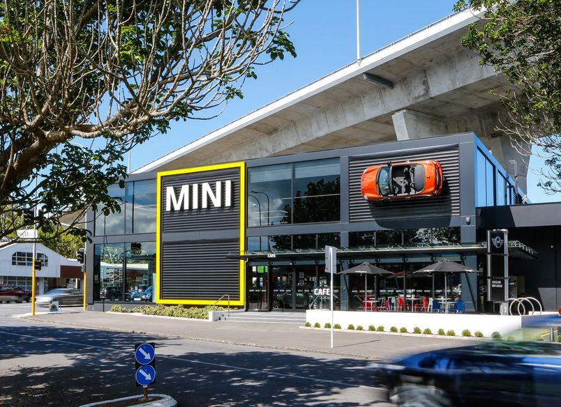 MINI Garage