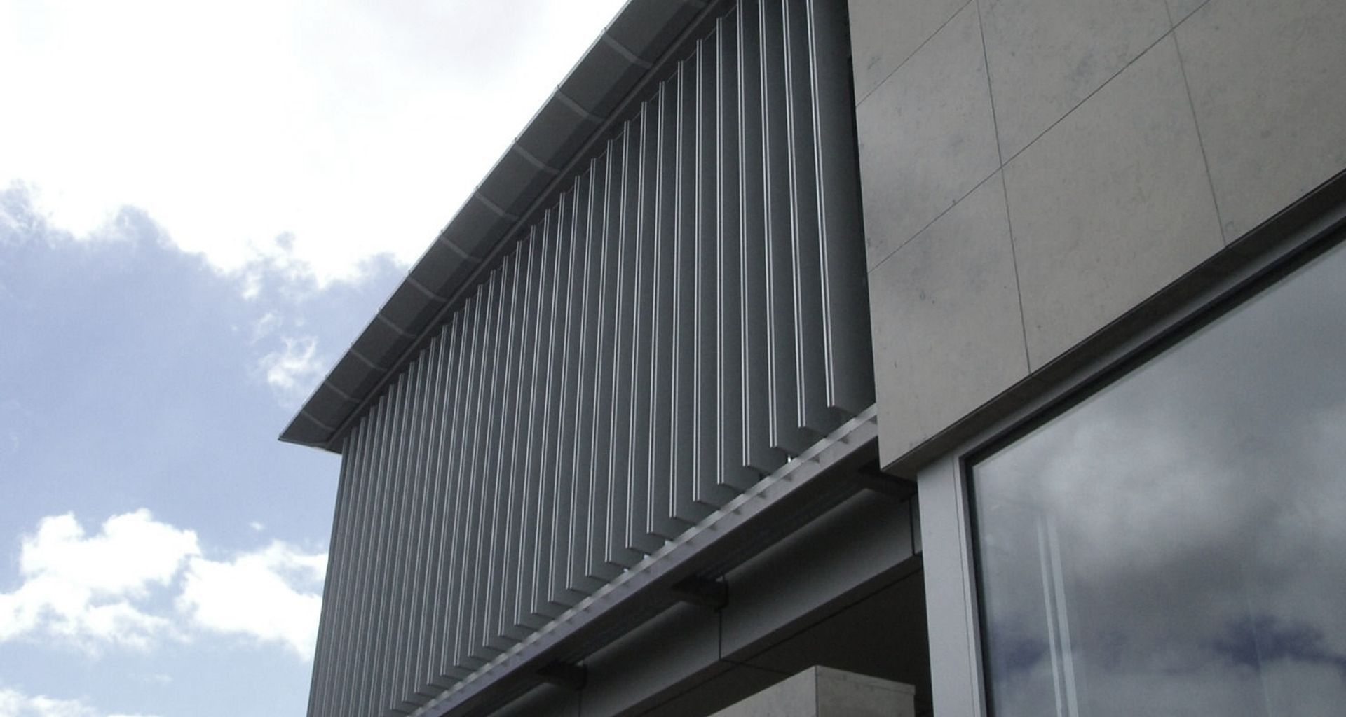 Mairangi Bay Lavish Living banner