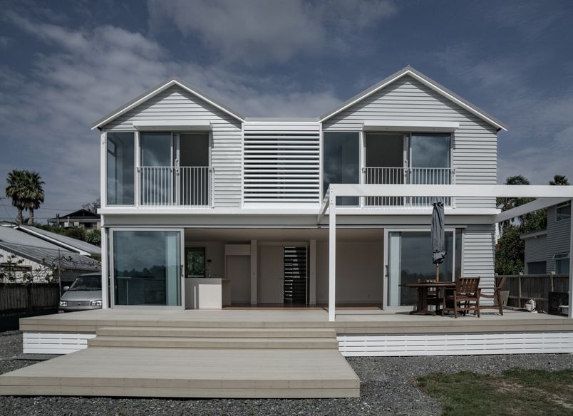 Mangrove Home