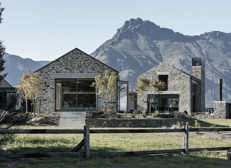 Closeburn Lodge
