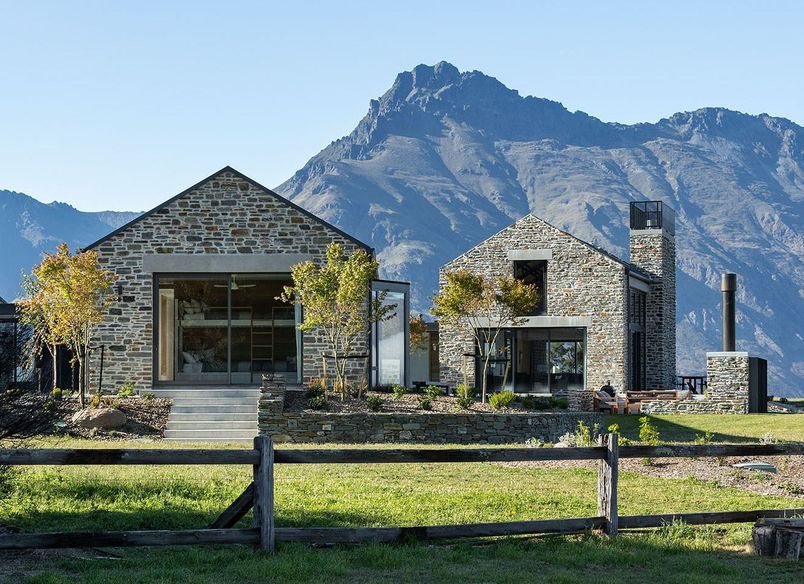 Closeburn Lodge