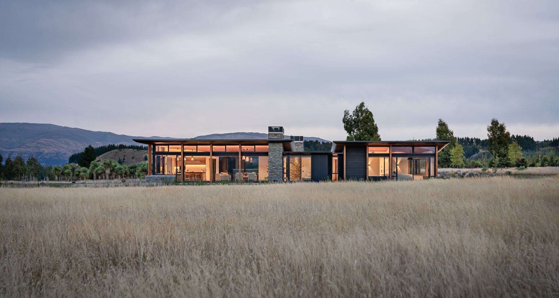 Hawea Flat House banner