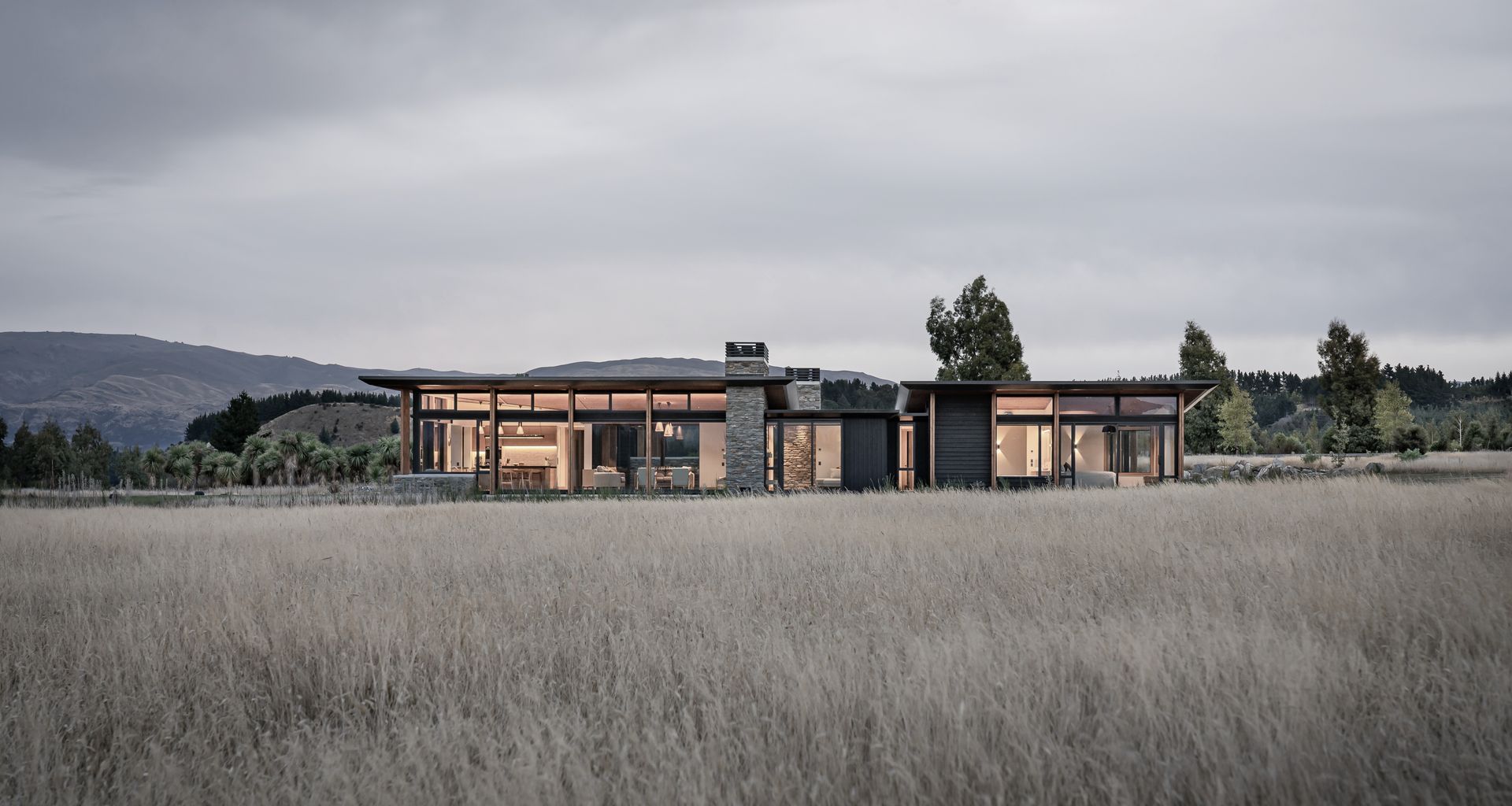 Hawea Flat House banner