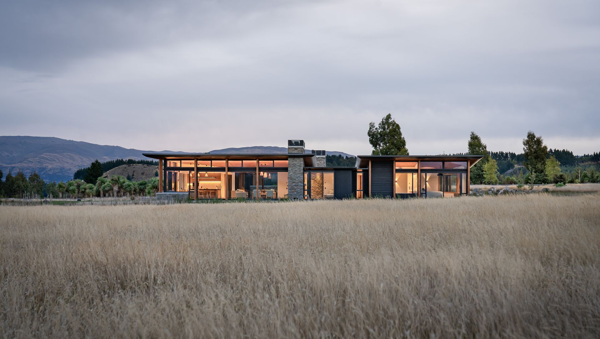 Hawea Flat House banner