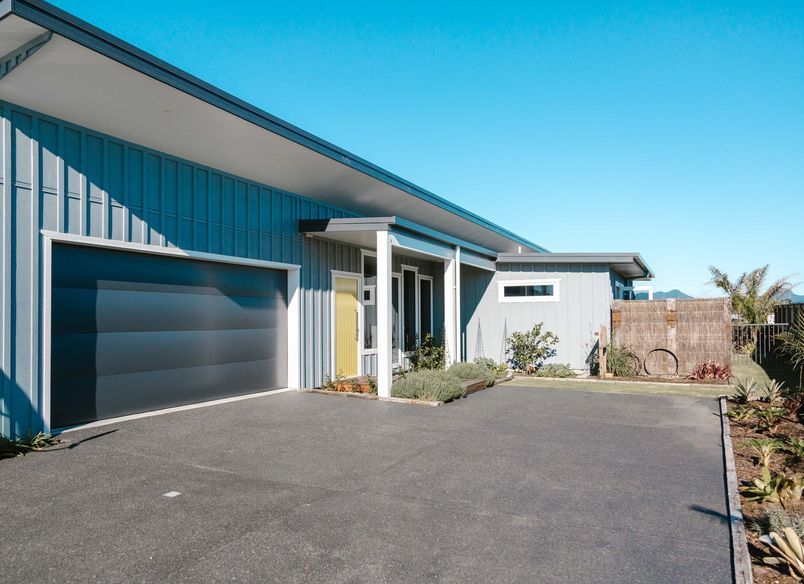 Matarangi Golf Course House