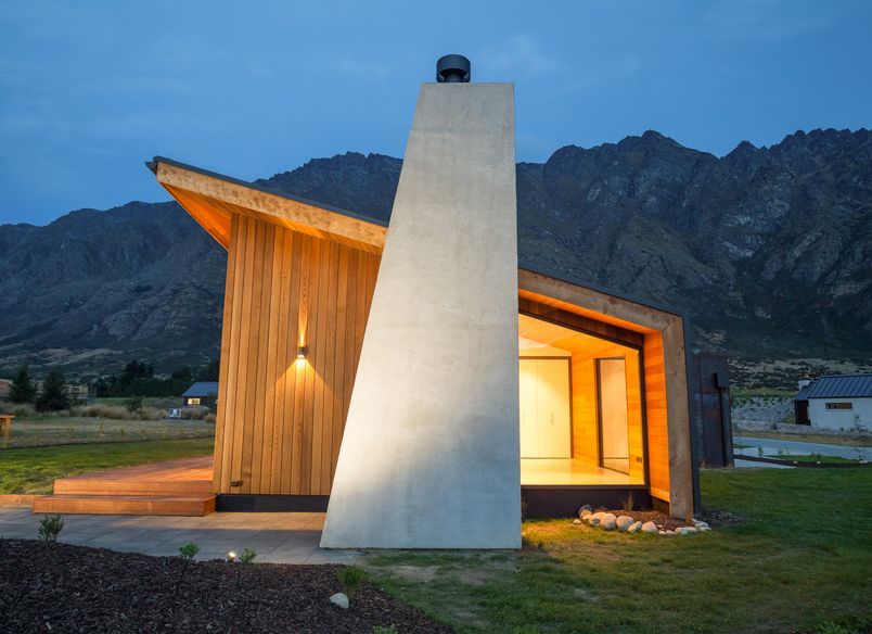 McKellar Drive House