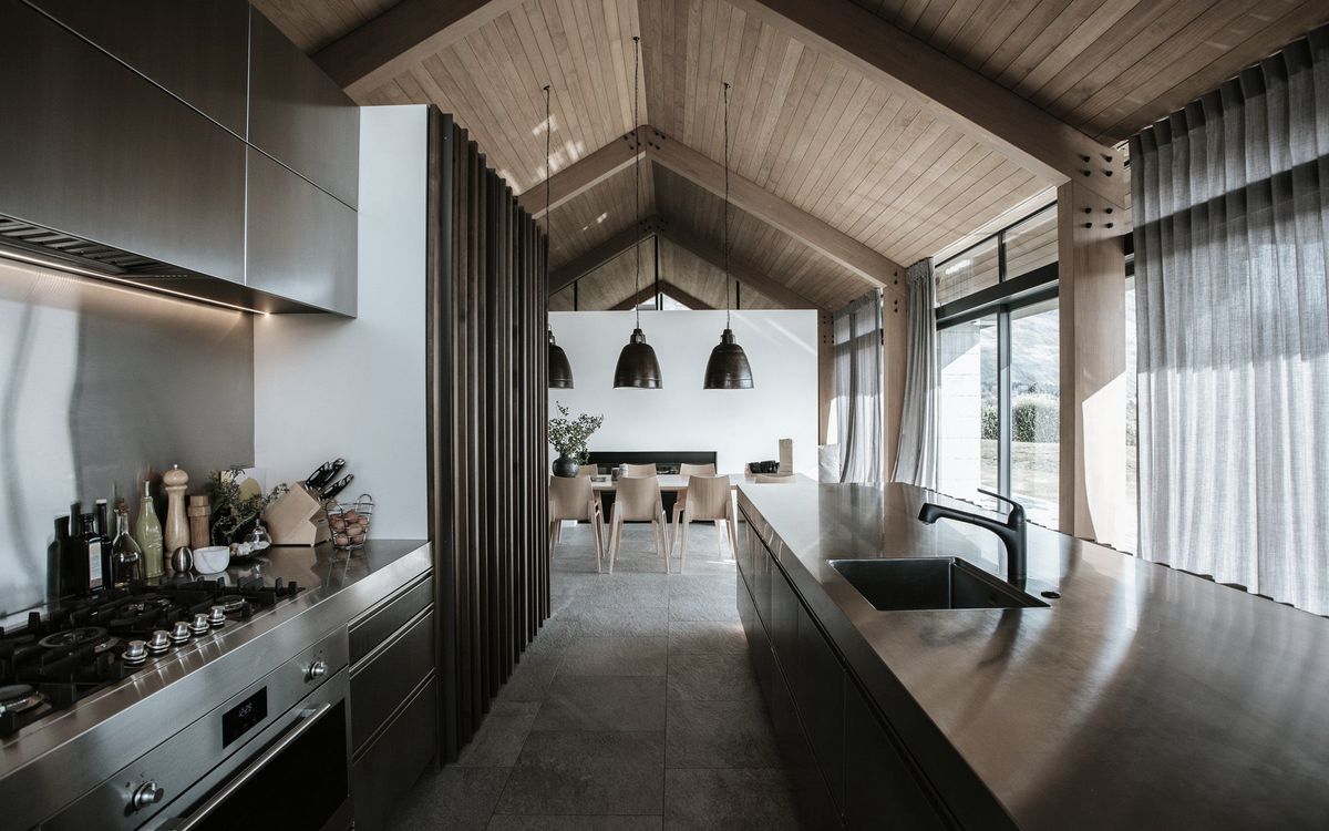 Wanaka Joinery banner