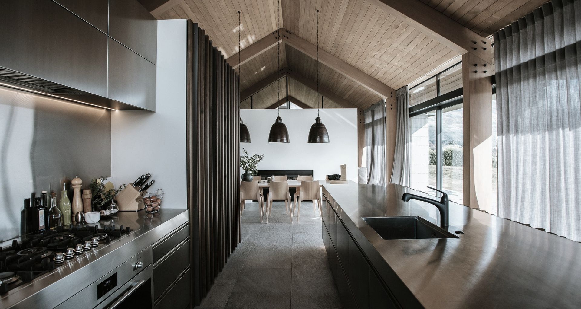 West Meadows Drive, Wanaka banner