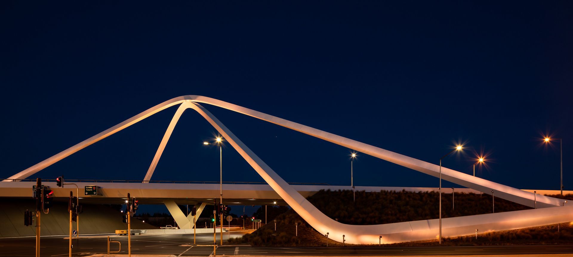 Memorial Bridge, Christchurch banner