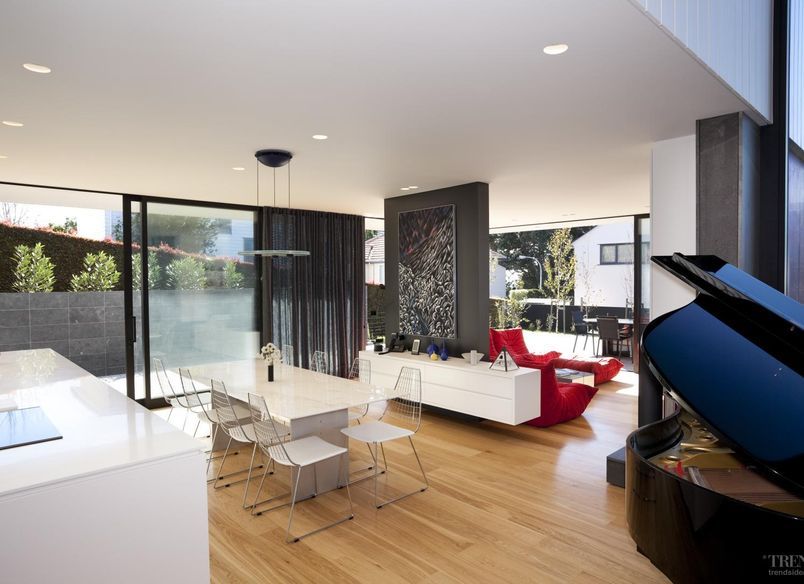 Minimalist New House
