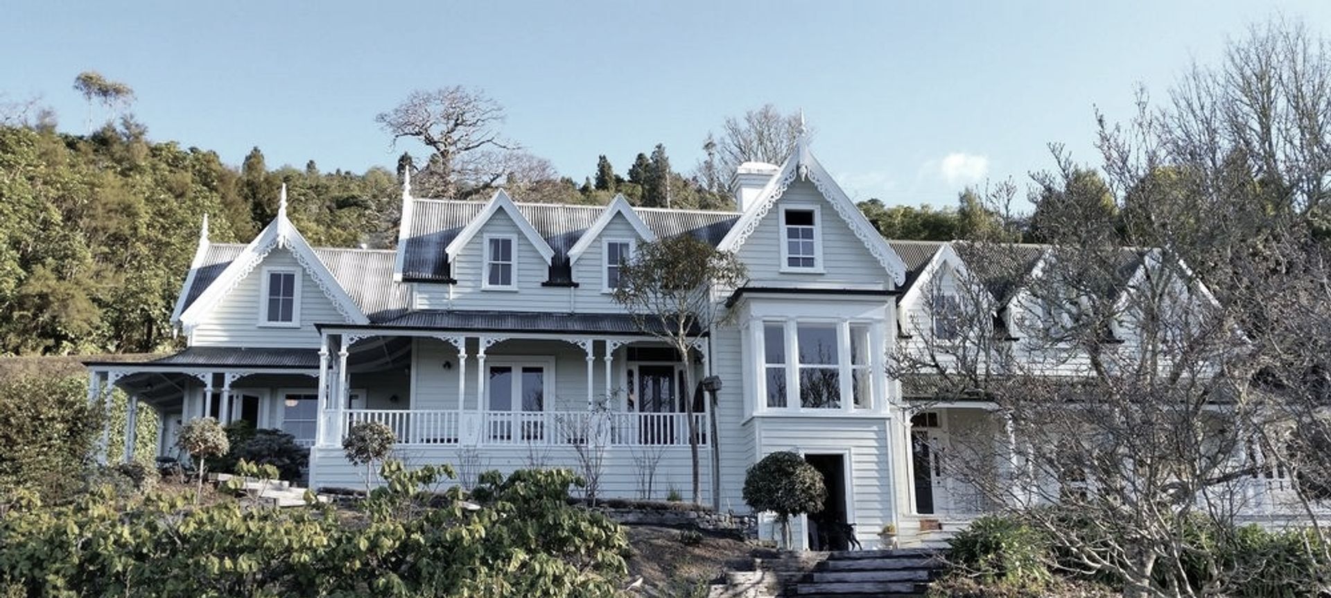 Mission House banner