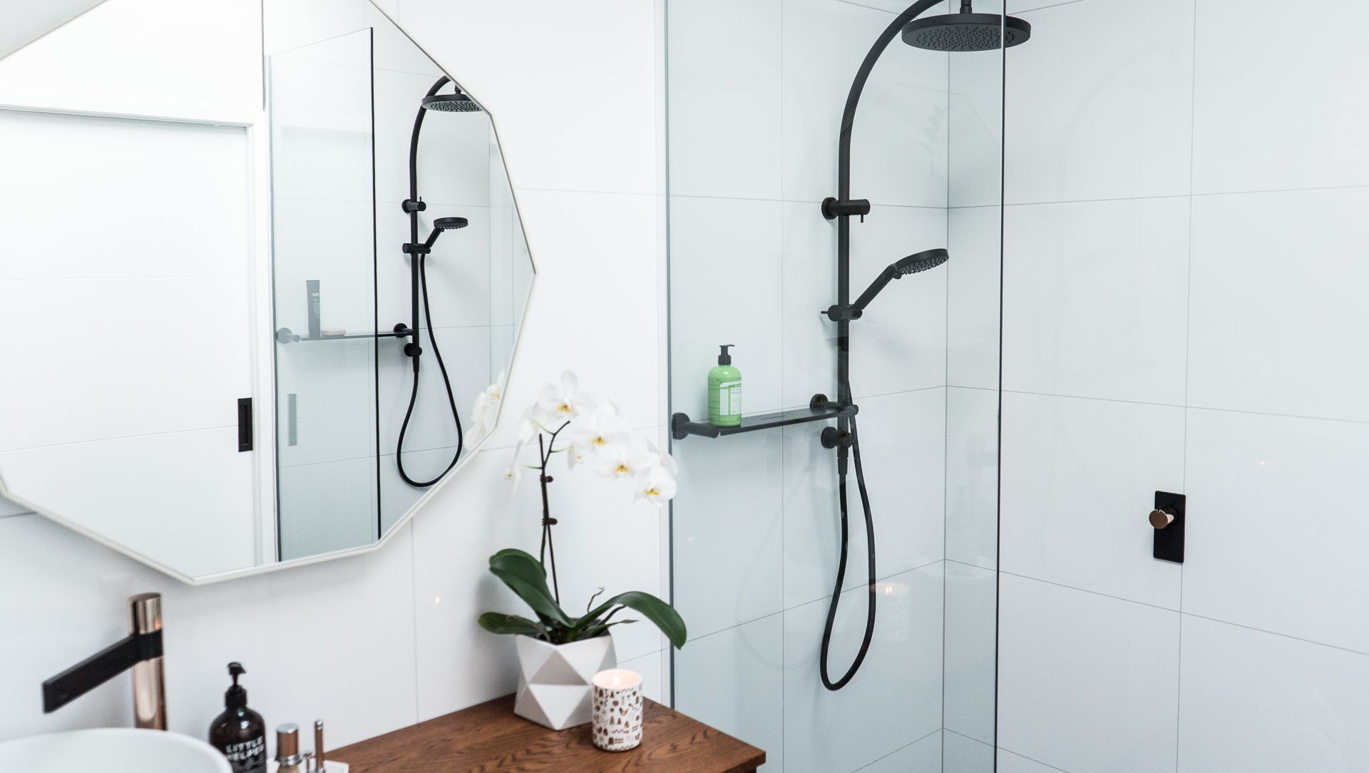 Modern Bathroom banner