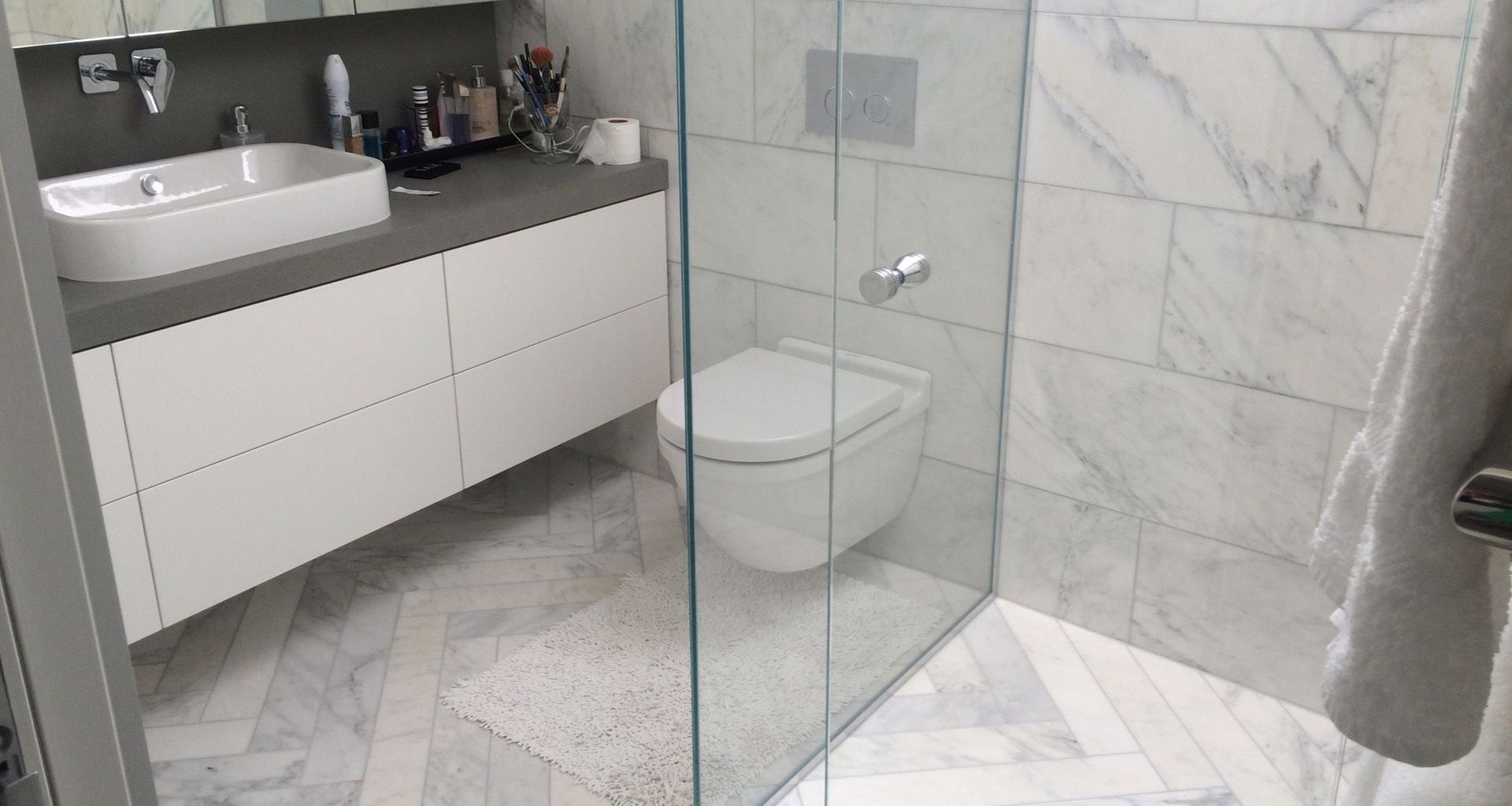 Modern Bathroom banner