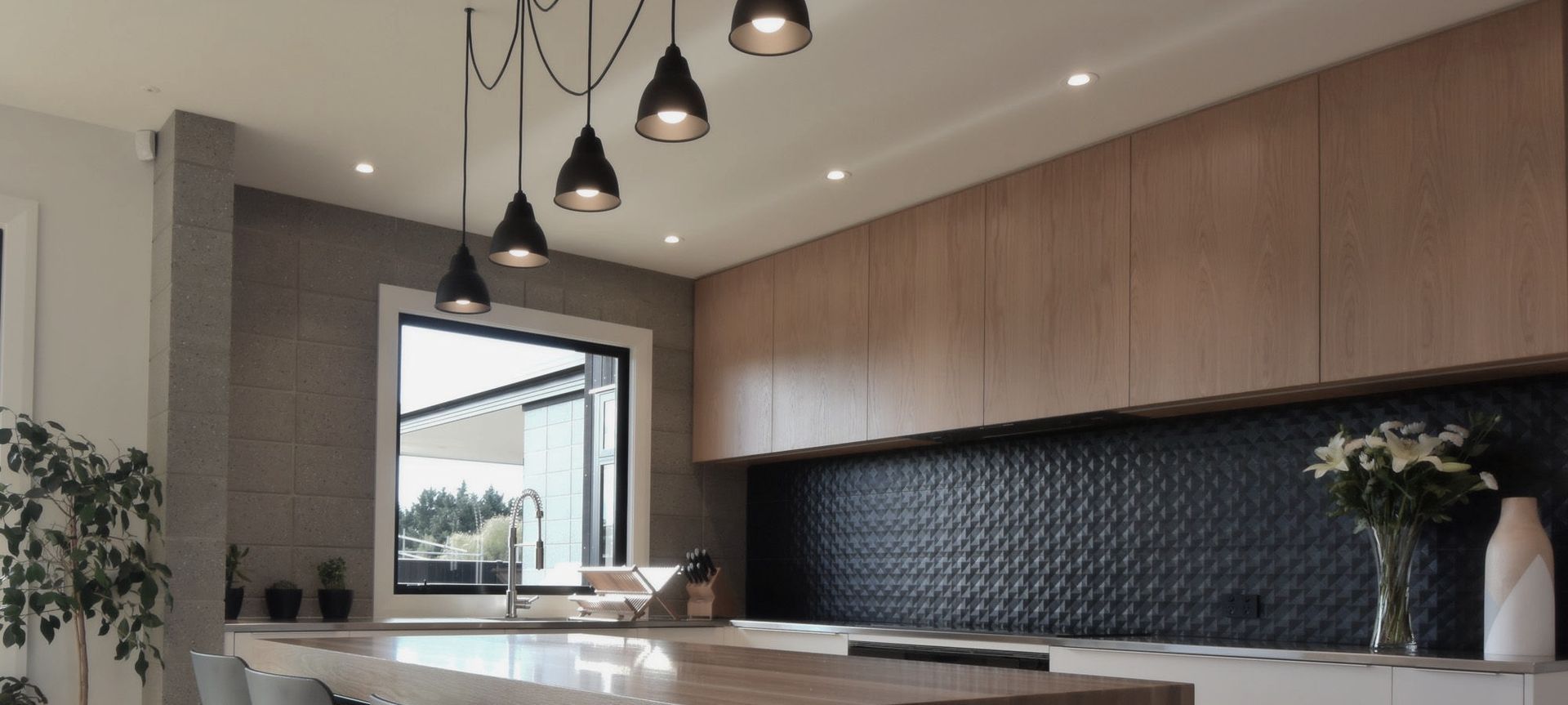 Modern Home banner