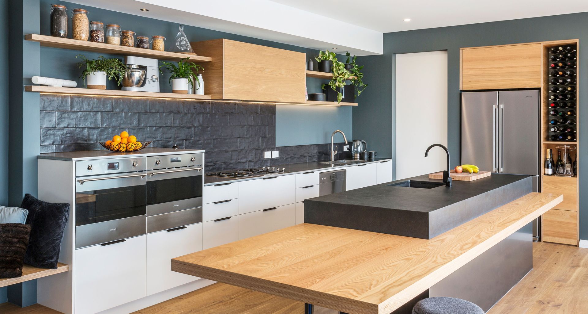 Modern Waimauku Family Kitchen banner