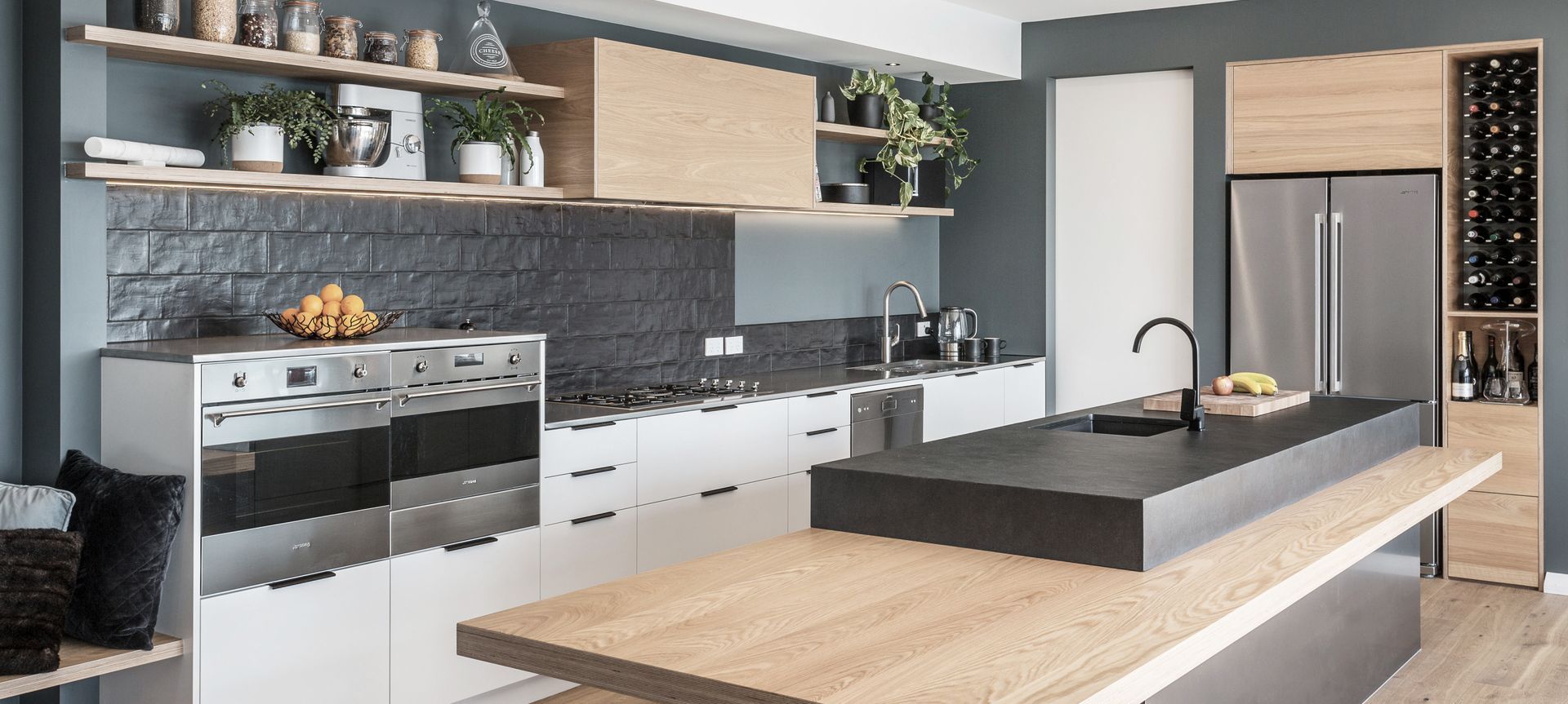 Modern Waimauku Family Kitchen banner