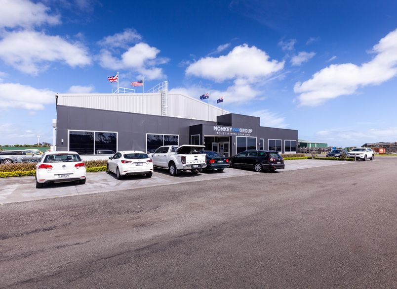 Monkey Toe - Location Construction