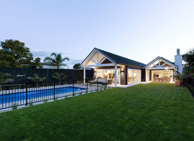 Mount House 1