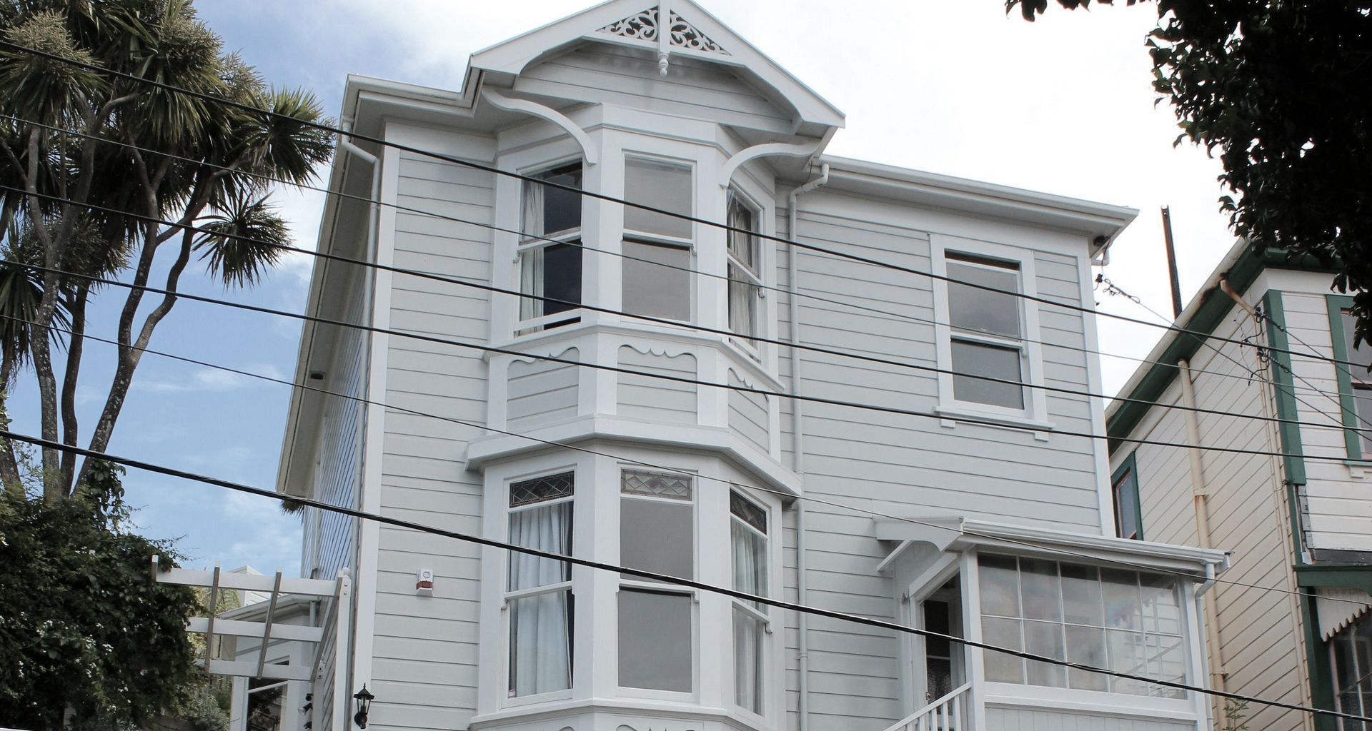 Mt Cook House banner