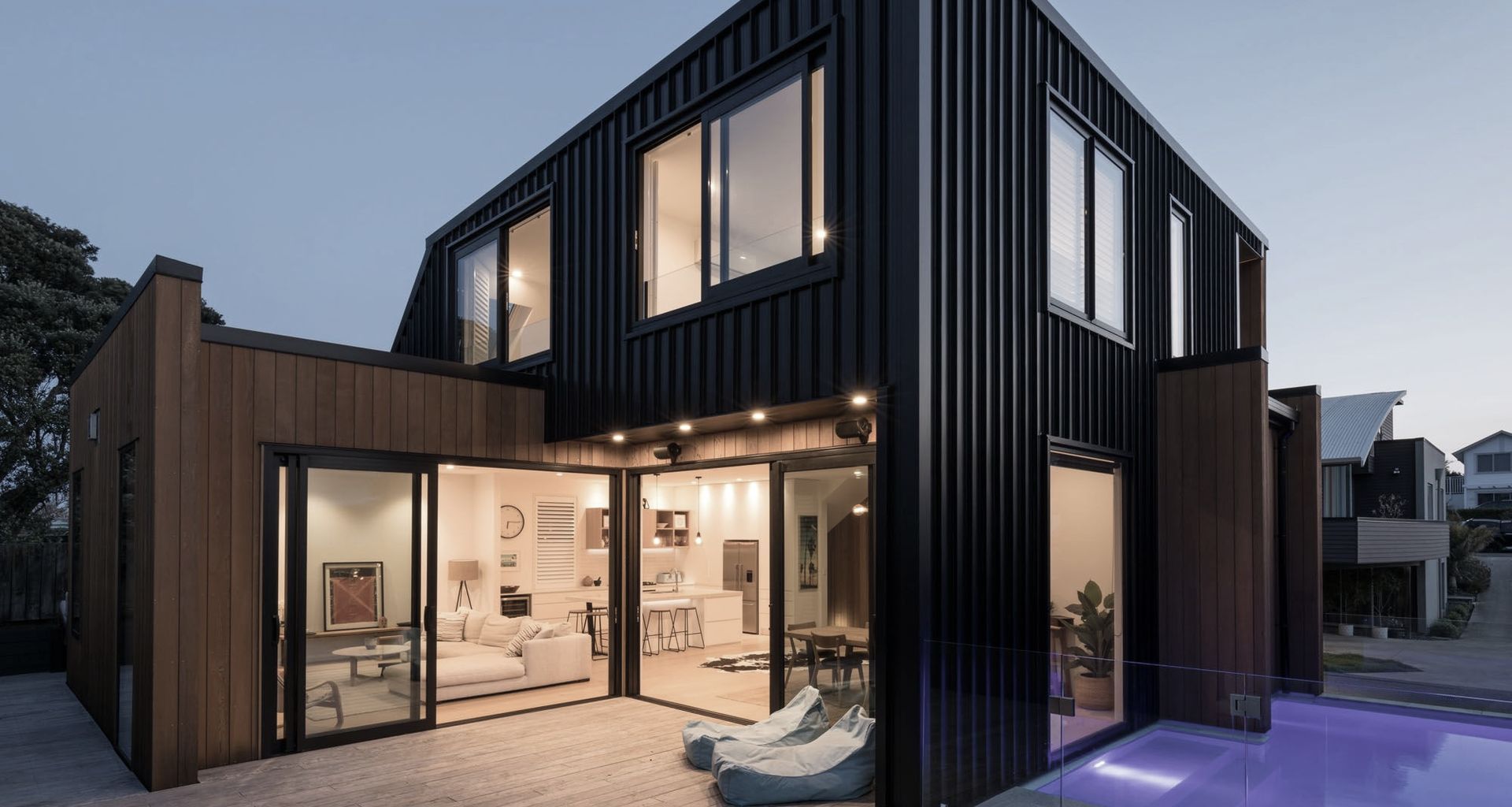Coastal vibes: Mount Maunganui Home banner