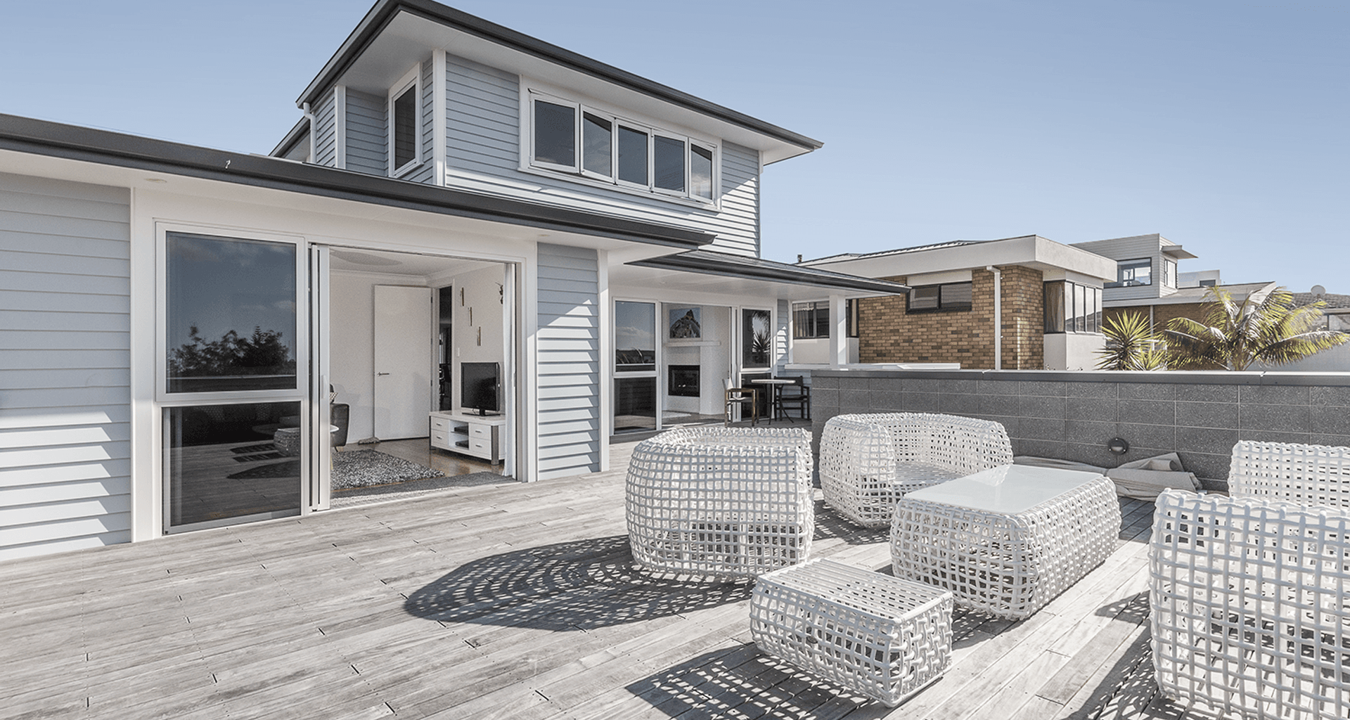 A modern makeover has maximised indoor and outdoor living at this fantastic Mt Maunganui address.