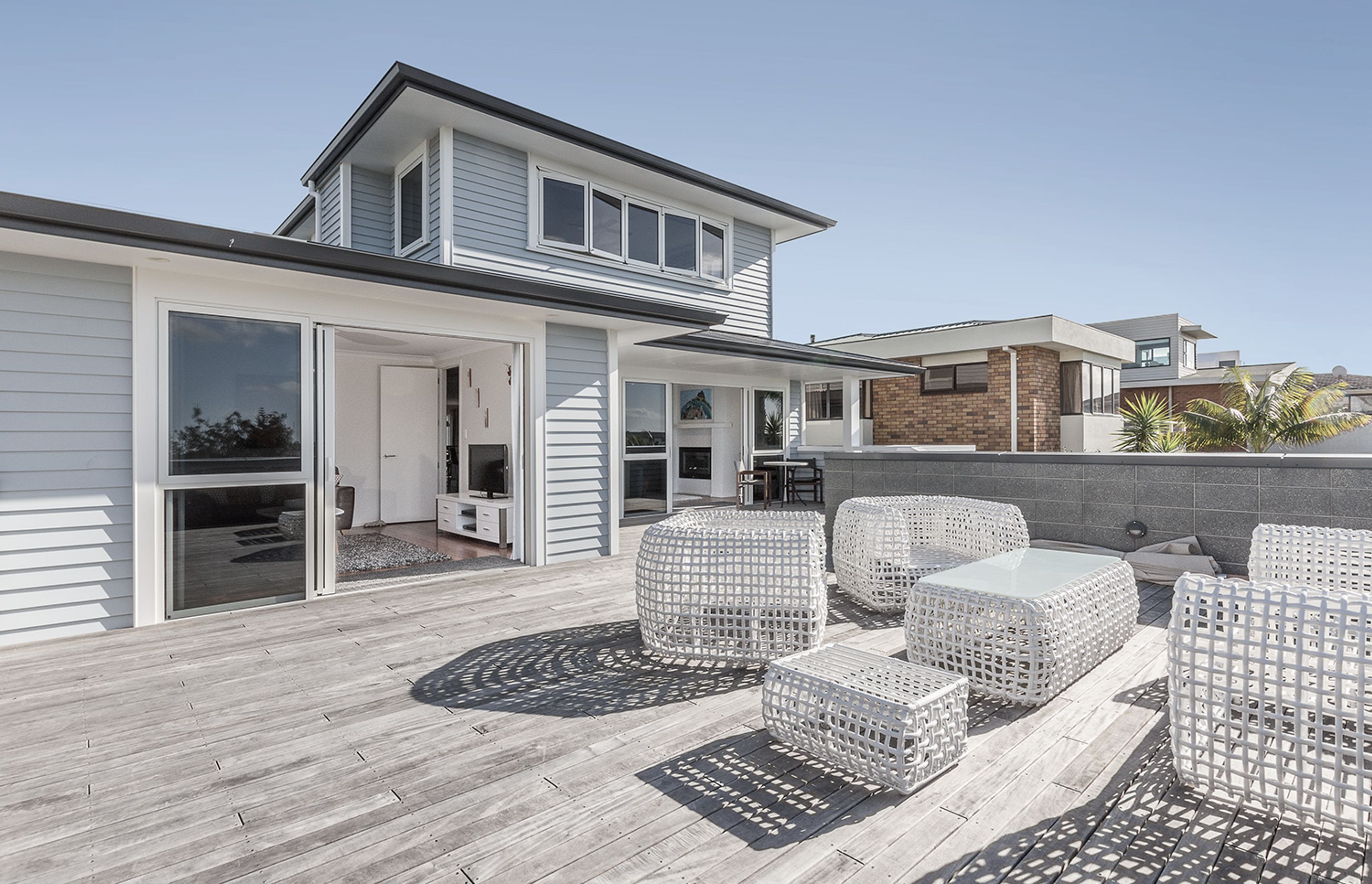 A modern makeover has maximised indoor and outdoor living at this fantastic Mt Maunganui address.