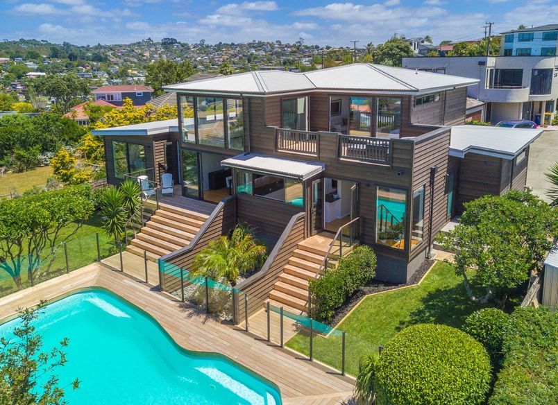 Murrays Bay Home
