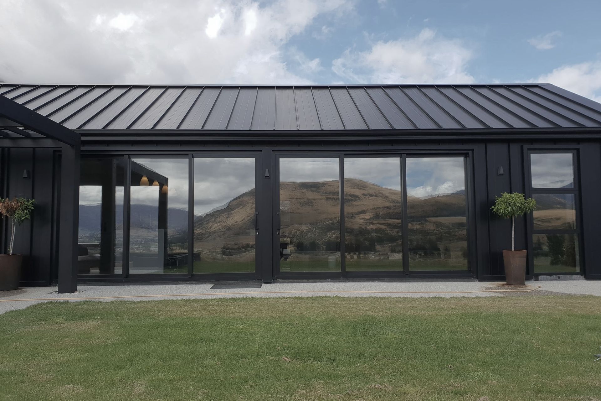 Hero Banner for NZ Tint