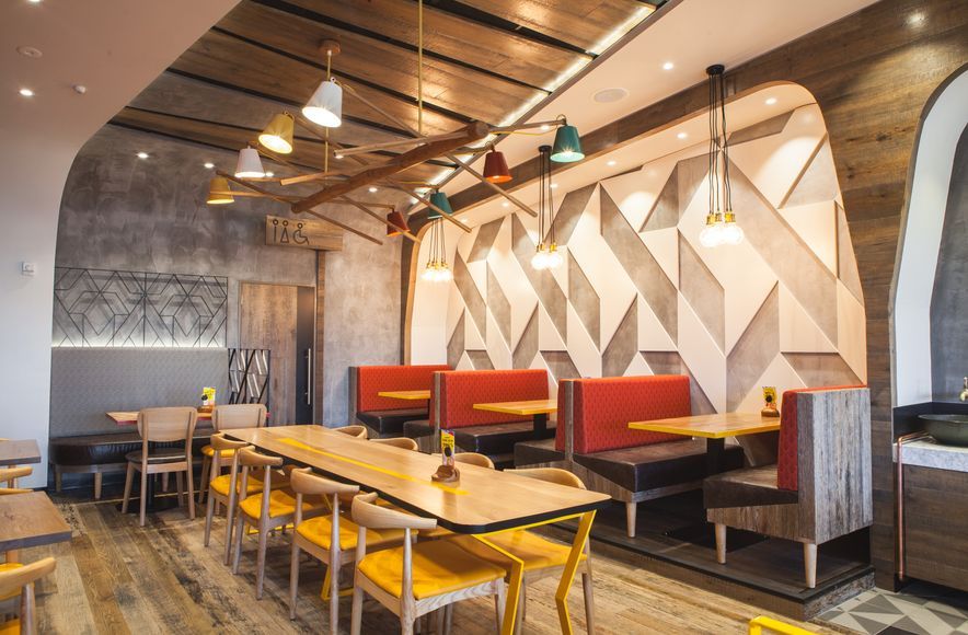 Nando's Restaurant