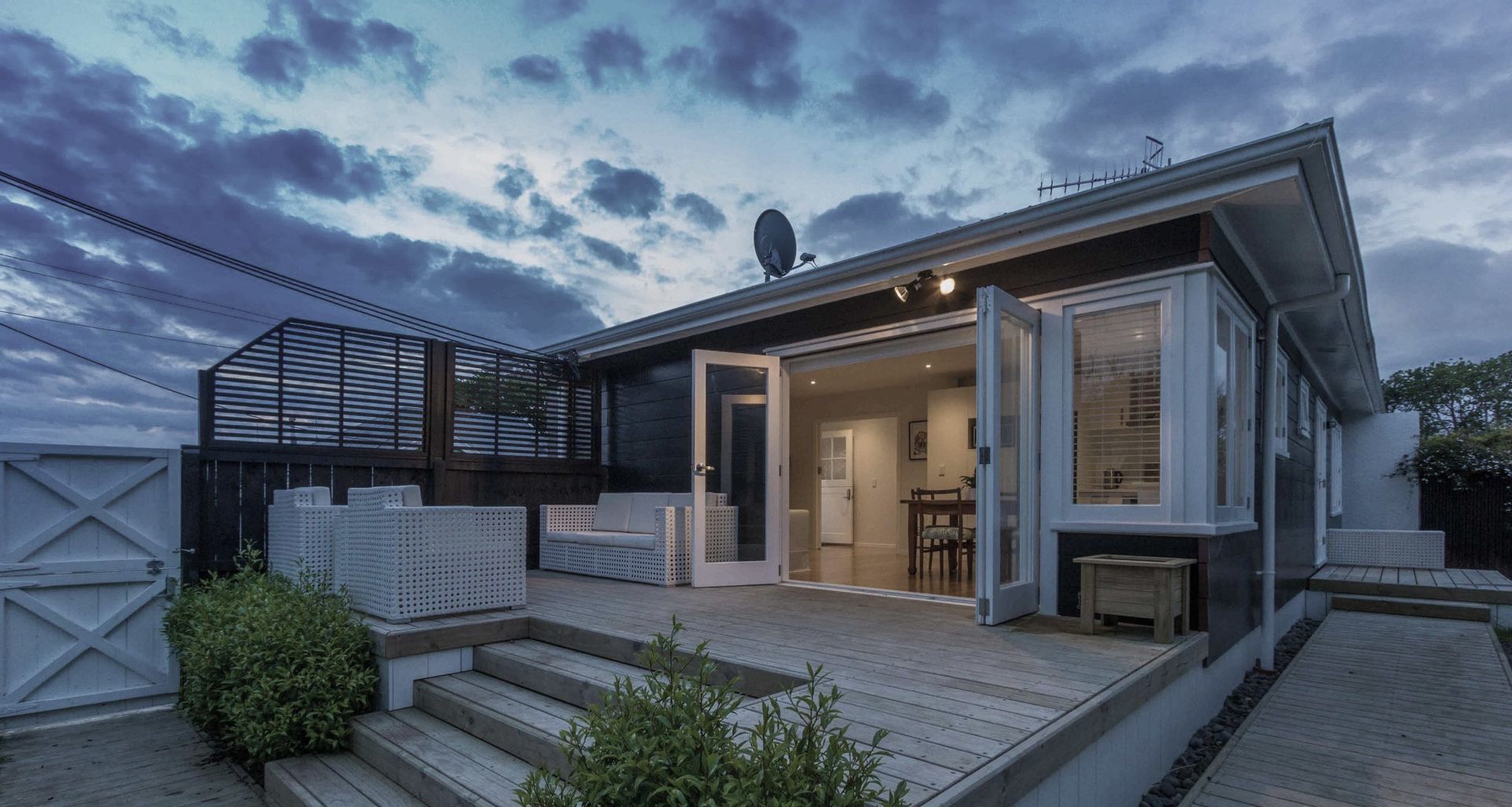 Narrow Neck Unit Renovation banner