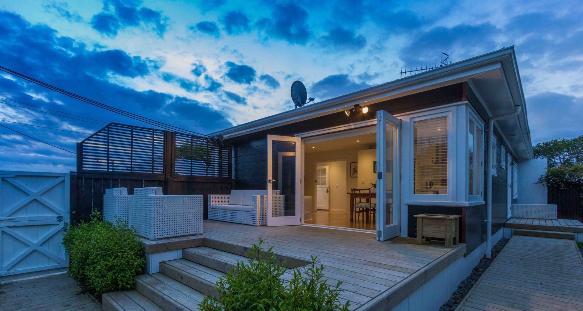 Narrow Neck Unit Renovation banner