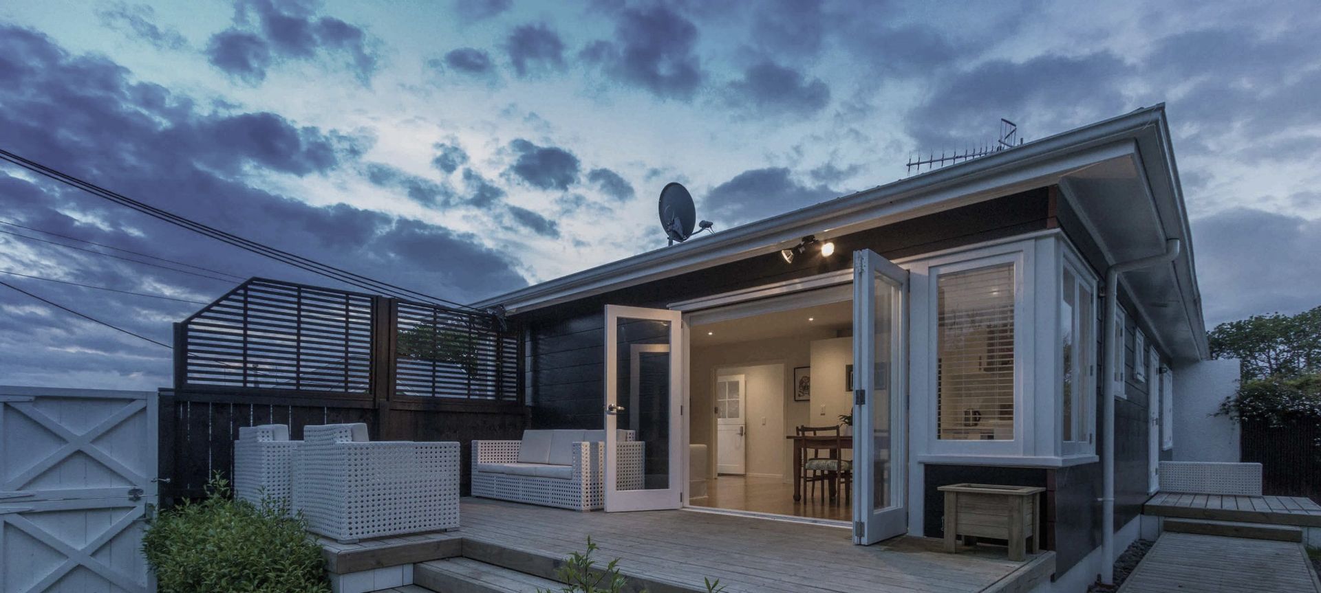 Narrow Neck Unit Renovation banner