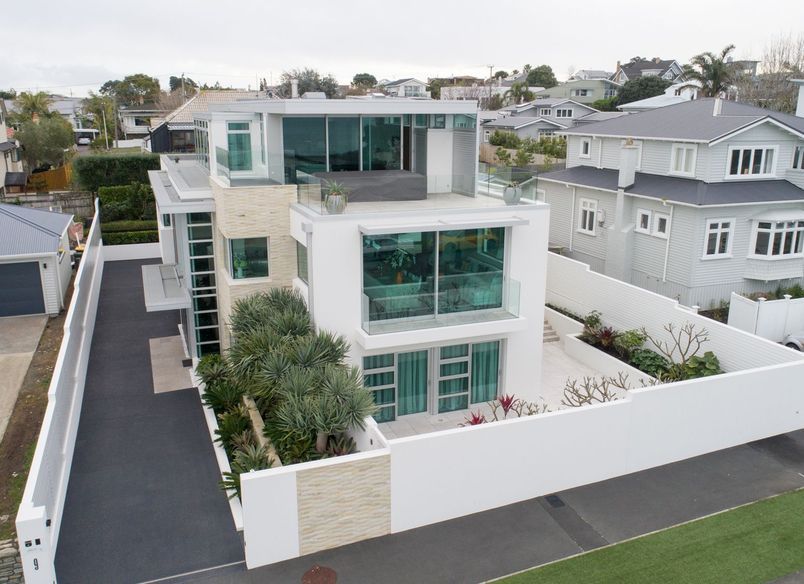 Narrowneck Residence