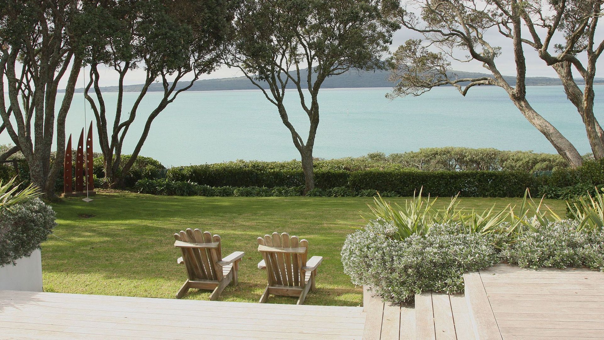 Narrow Neck Home banner